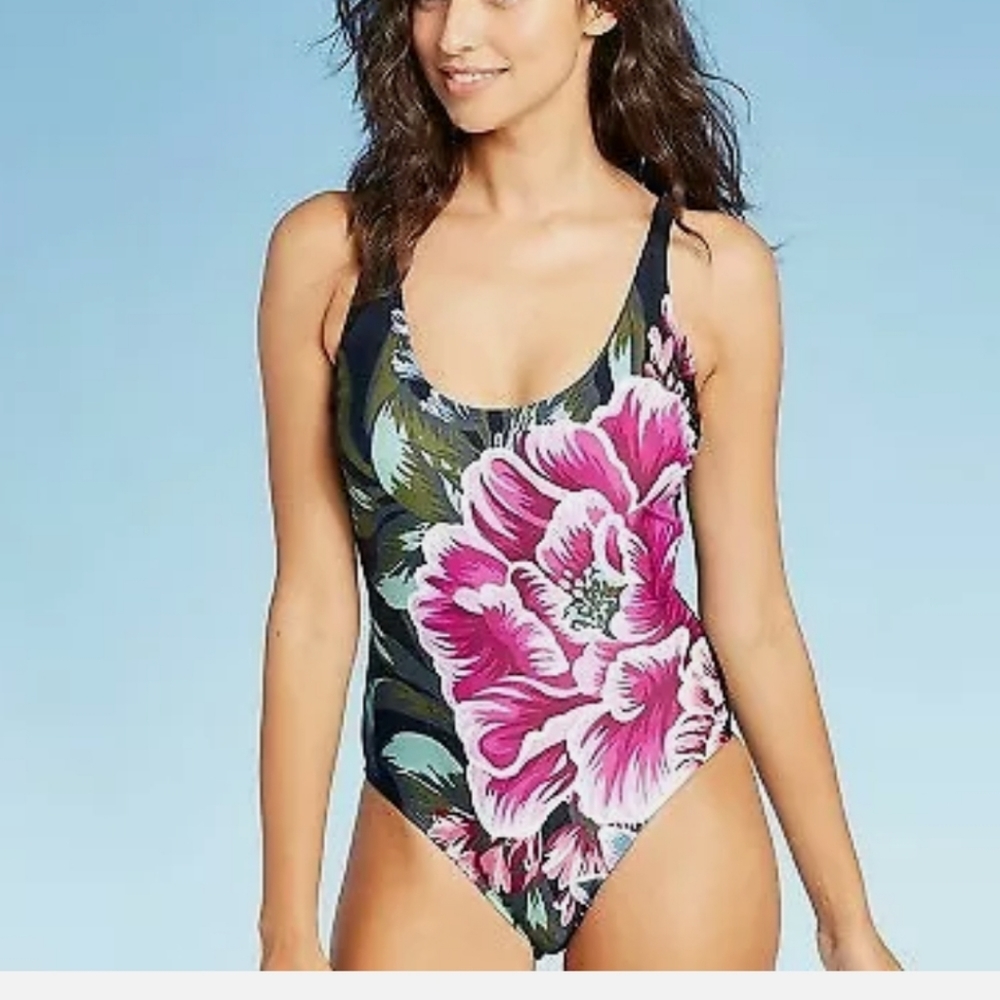 Kona sol Medium Coverage One Piece Swimsuit -